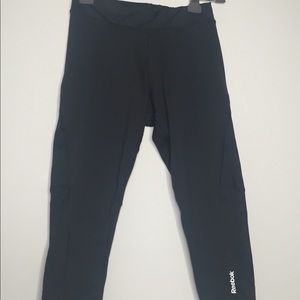 Reebok Mesh Capri Leggings size Small